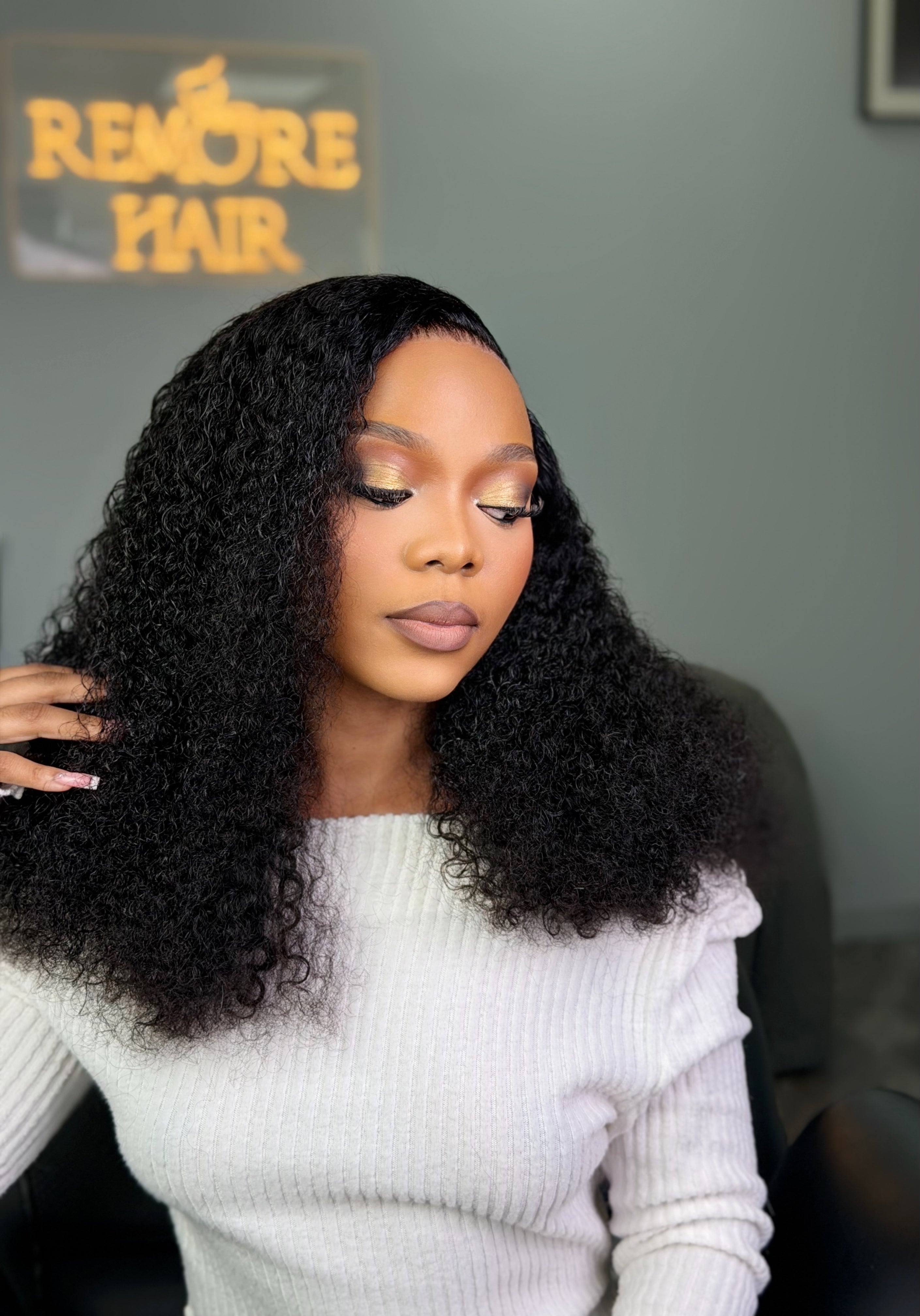 20 Inch Glueless Kinky Curly Human Hair Wig with 13x4 Frontal